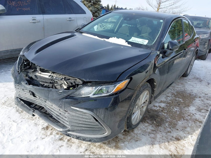 2024 Toyota Camry Le