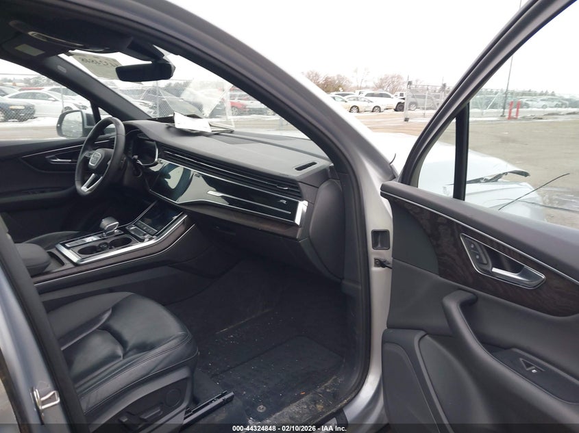 2021 Audi Q7 Premium 45 Tfsi Quattro Tiptronic