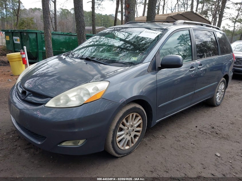 2008 Toyota Sienna Xle