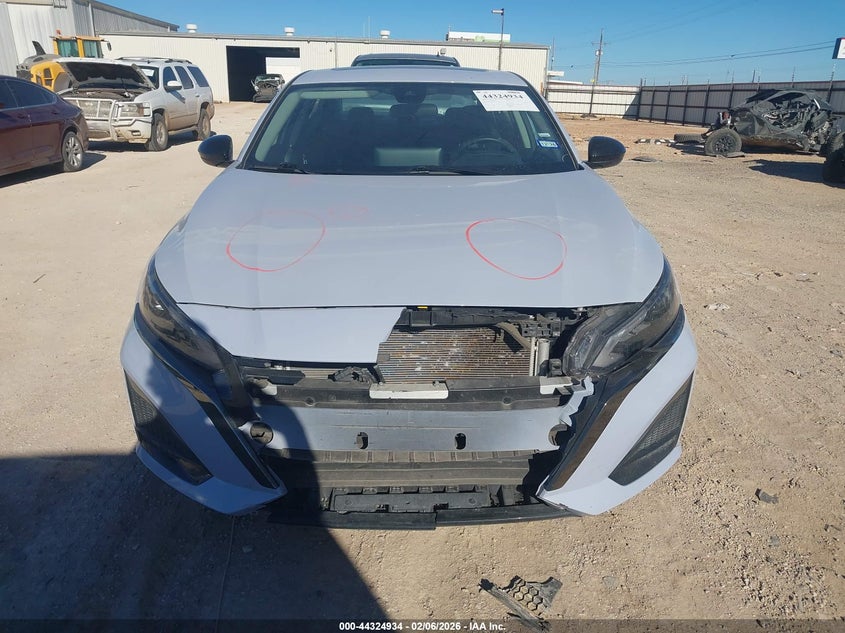 VIN 1N4BL4CV4SN356977 2025 NISSAN ALTIMA SR FWD
