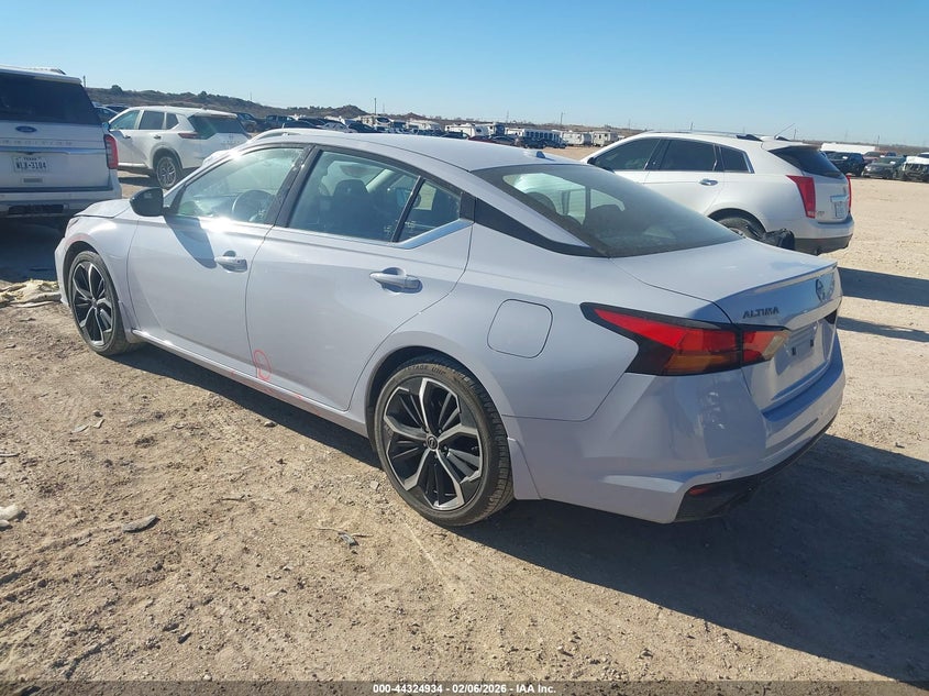 VIN 1N4BL4CV4SN356977 2025 NISSAN ALTIMA SR FWD