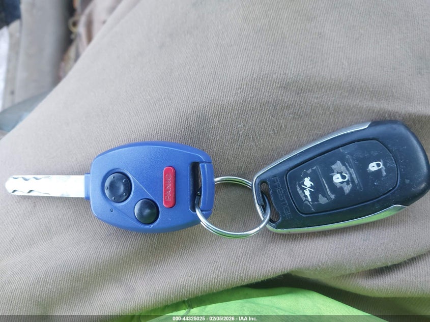 2007 Honda Cr-V Ex-L VIN: JHLRE48747C100759 Lot: 44325025