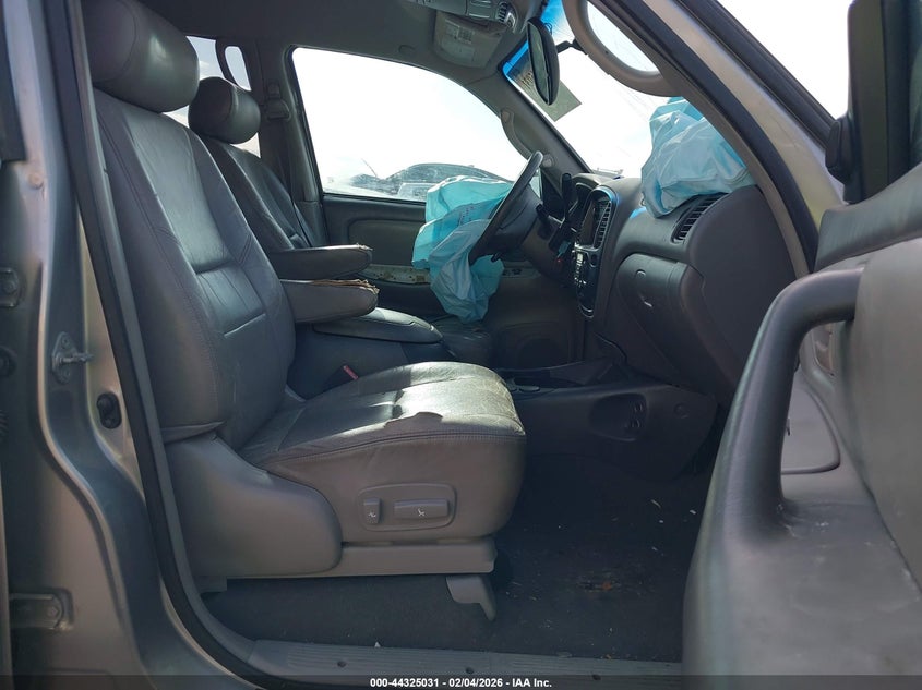 2002 Toyota Sequoia Sr5 V8