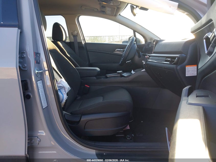 2026 Kia Sportage Hybrid S