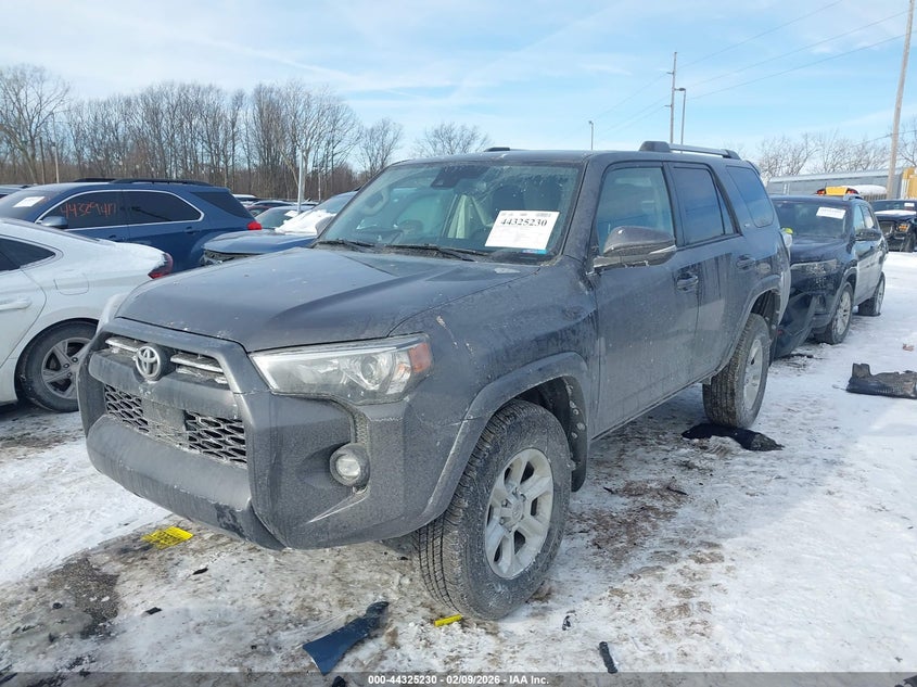 Vin: jtenu5jr6m5930249, lot: 44821659, toyota 4runner sr5 premium 20212