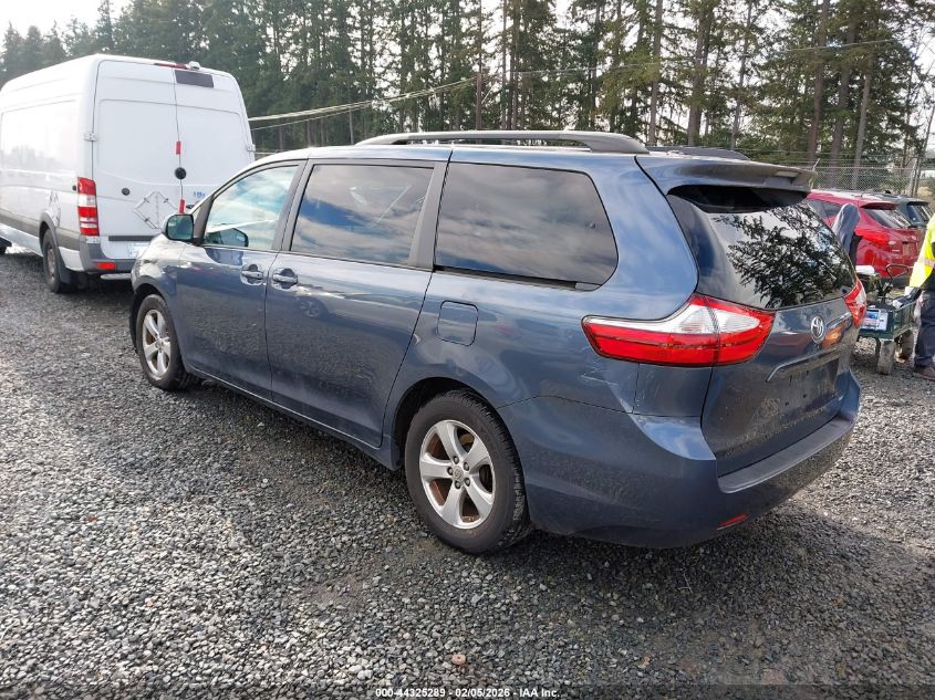 2015 Toyota Sienna Le 8 Passenger