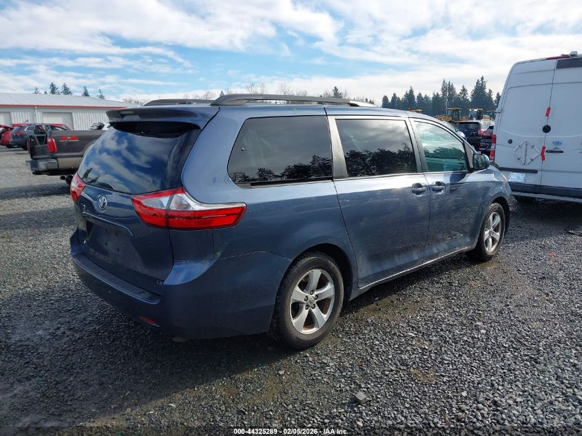 2015 Toyota Sienna Le 8 Passenger