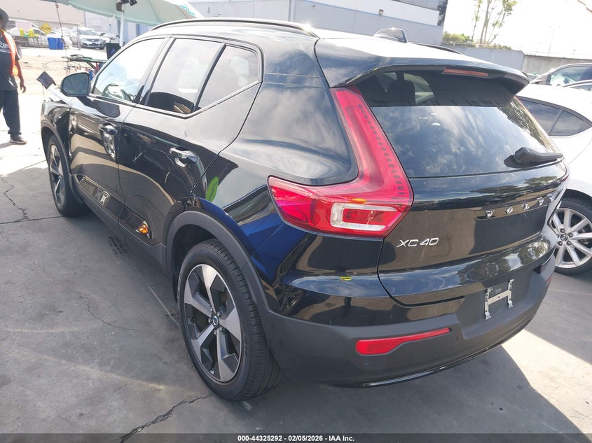 VIN YV4L12UK7R2285442 2024 VOLVO XC40 B5 CORE BRIGHT THEME/B5 CORE DARK THEME