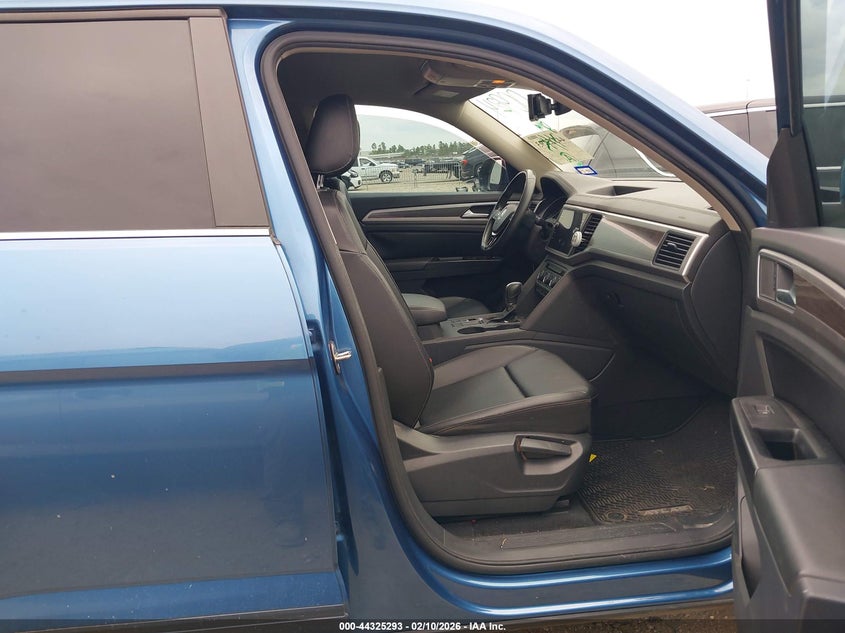 2019 Volkswagen Atlas 3.6L V6 Se W/Technology