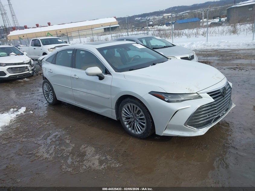 2021 Toyota Avalon Limited Awd