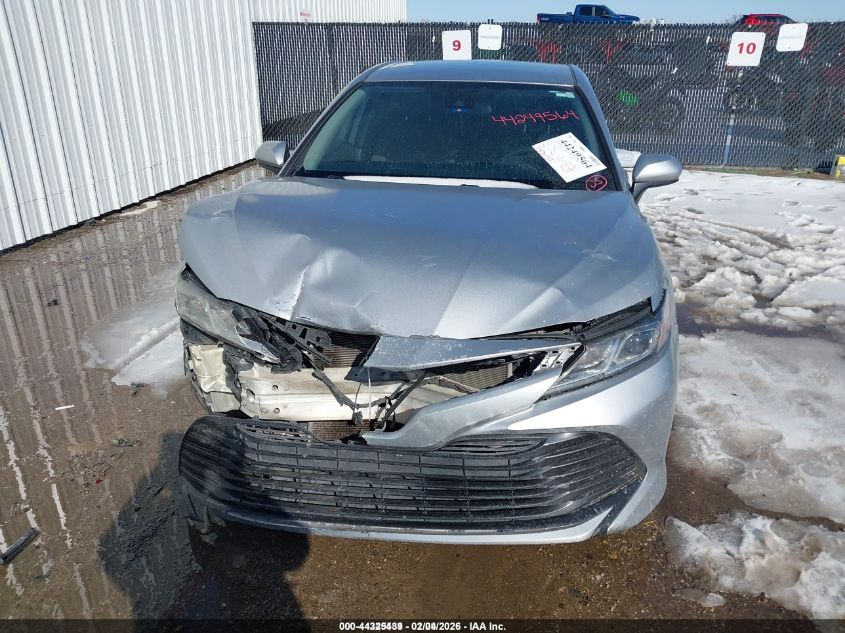 2019 Toyota Camry Le VIN: 4T1B11HK1KU264403 Lot: 44325439
