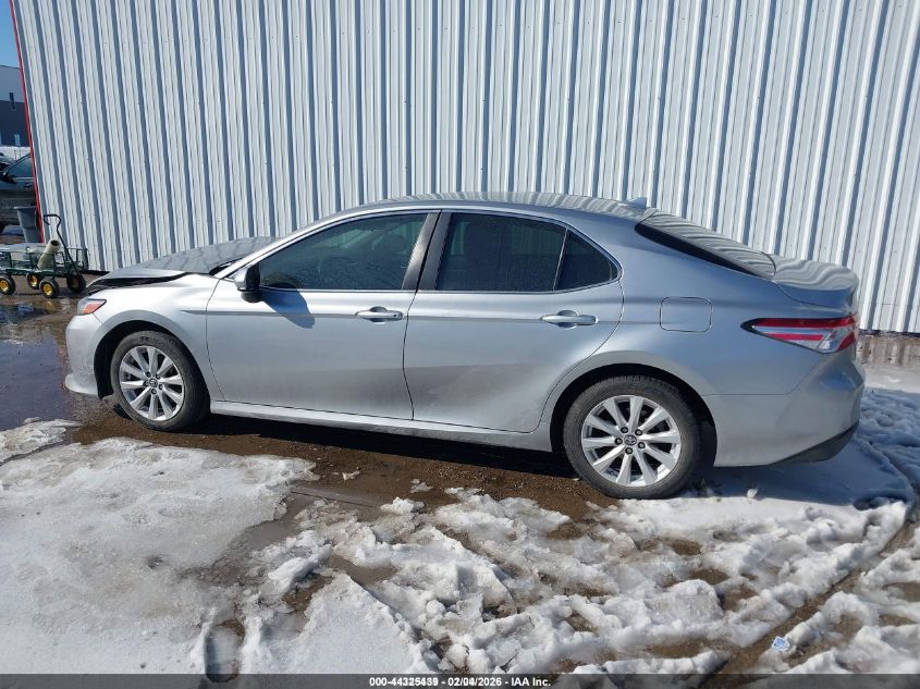 2019 Toyota Camry Le VIN: 4T1B11HK1KU264403 Lot: 44325439