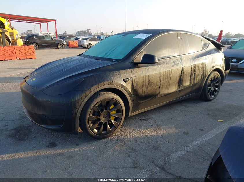 2021 Tesla Model Y Standard Range Rear-Wheel Drive