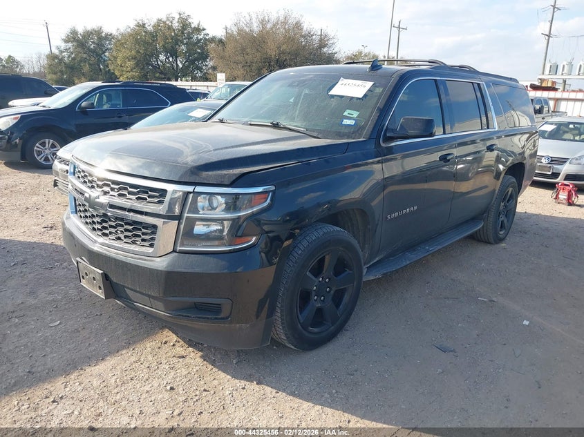 2017 Chevrolet Suburban Lt