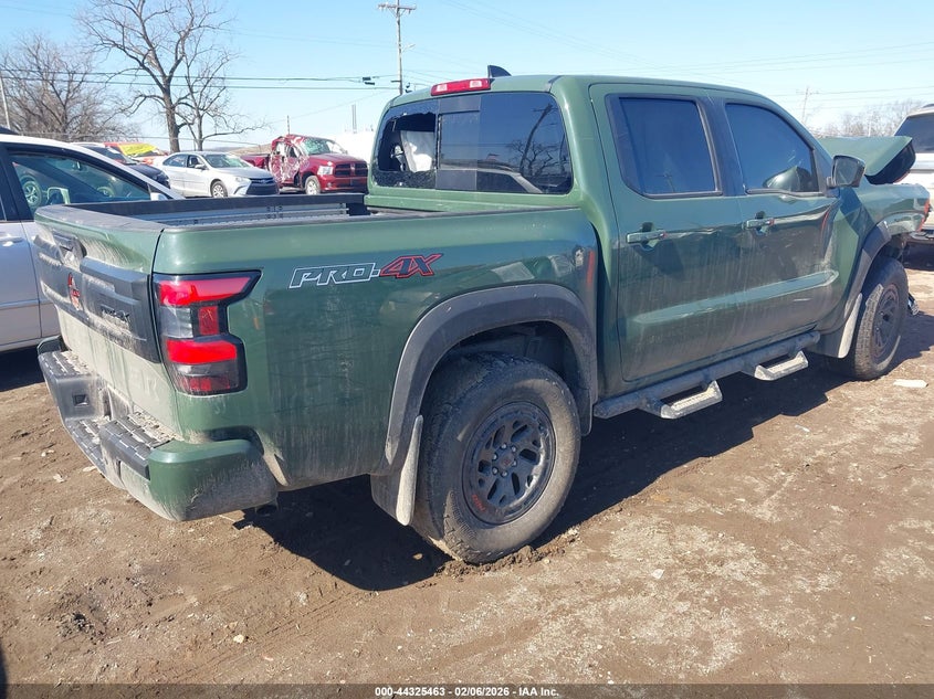 2025 Nissan Frontier Pro-4X 4X4