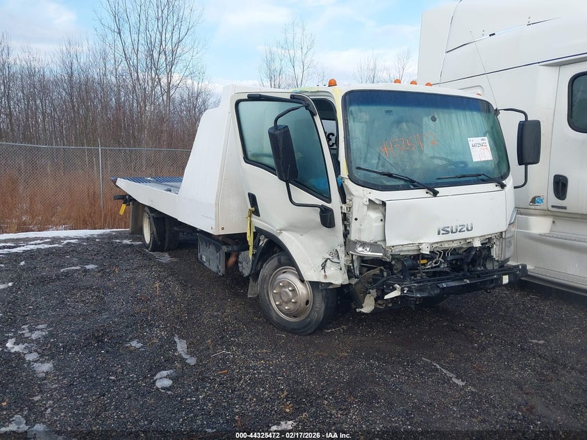 2022 ISUZU NRR