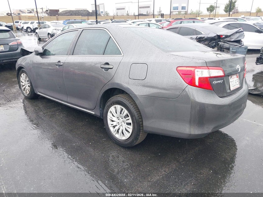 2014 Toyota Camry Le