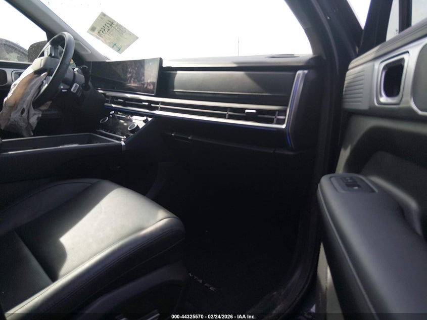 2025 HYUNDAI SANTA FE auction photo 5