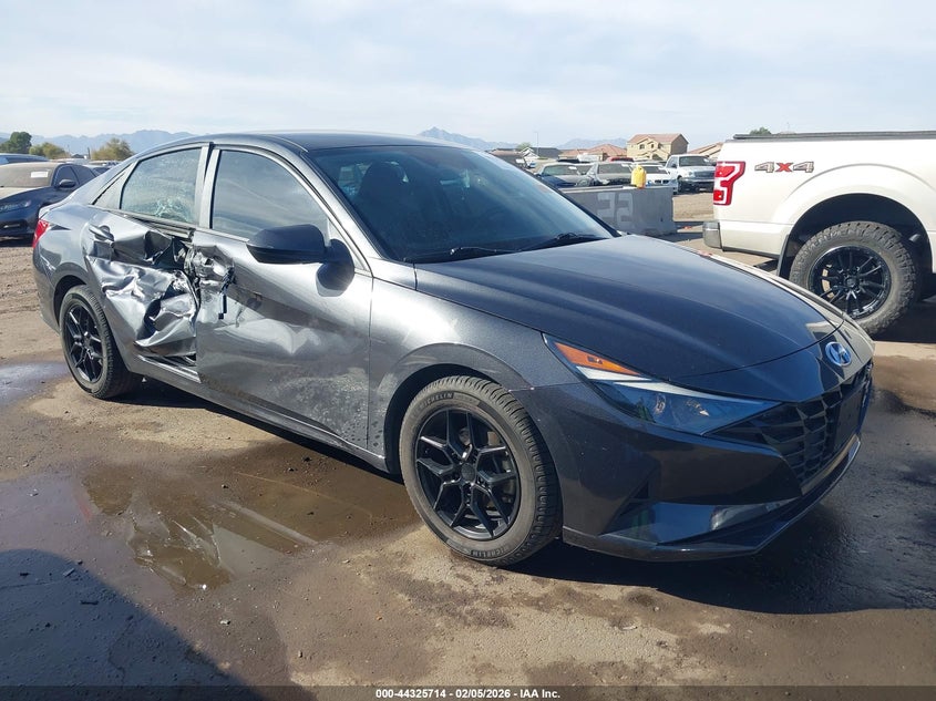 2021 Hyundai Elantra Sel