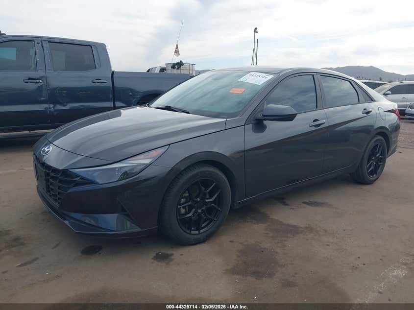 2021 Hyundai Elantra Sel