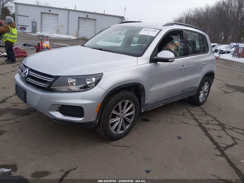 2018 Volkswagen Tiguan Limited 2.0T