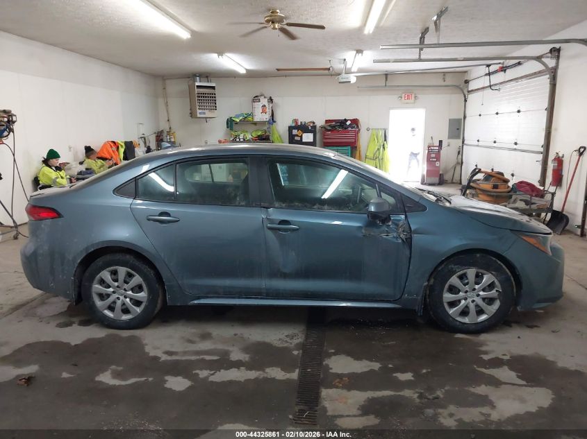 2020 Toyota Corolla Le VIN: 5YFEPRAE2LP017425 Lot: 44325861