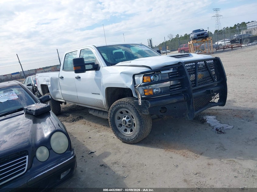 2017 Chevrolet Silverado 3500Hd Wt