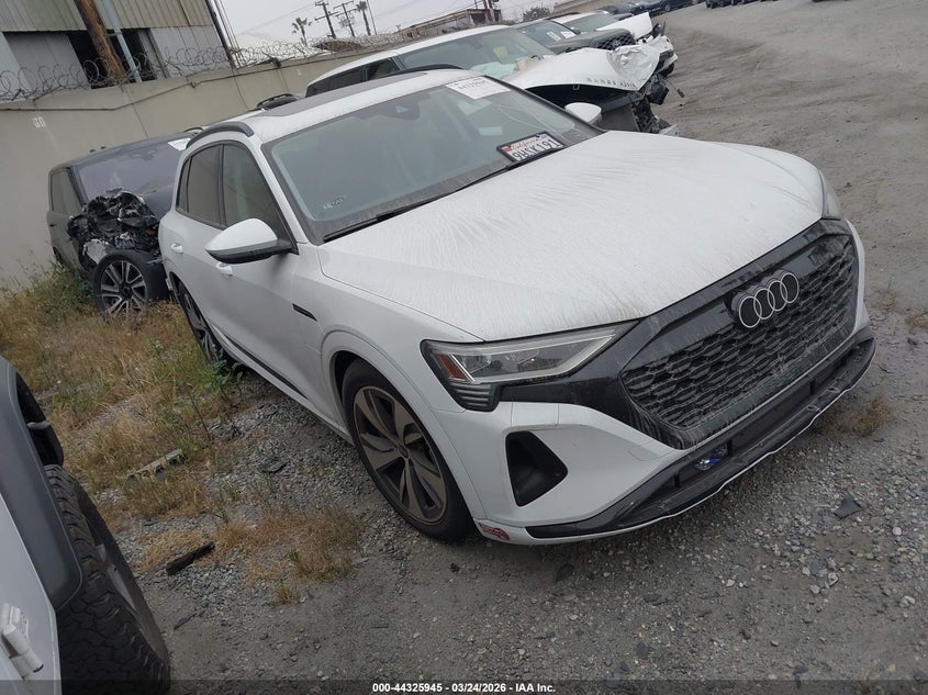 2024 AUDI Q8 E-TRON PREMIUM QUATTRO