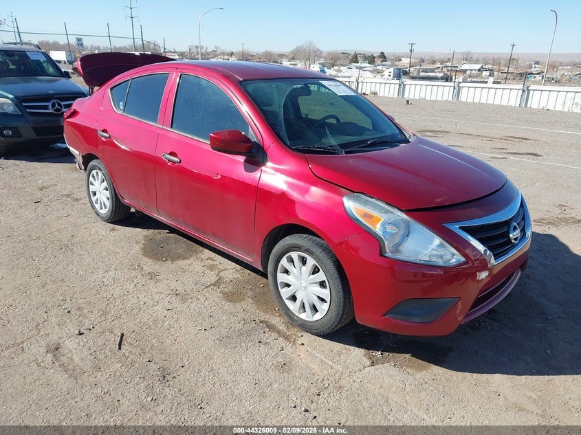 2019 Nissan Versa 1.6 S+