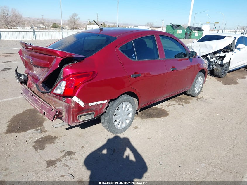 2019 Nissan Versa 1.6 S+