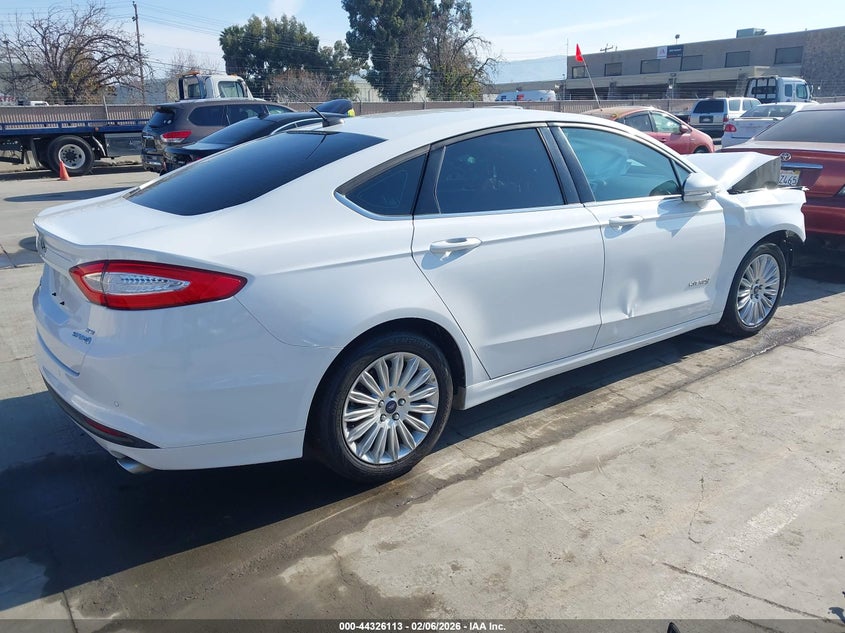 2015 Ford Fusion Hybrid Se