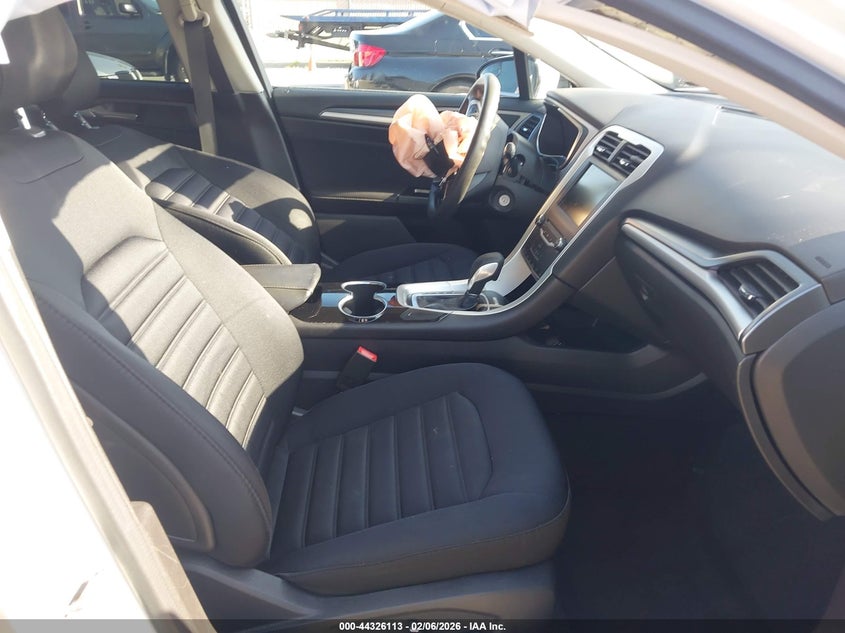 2015 Ford Fusion Hybrid Se