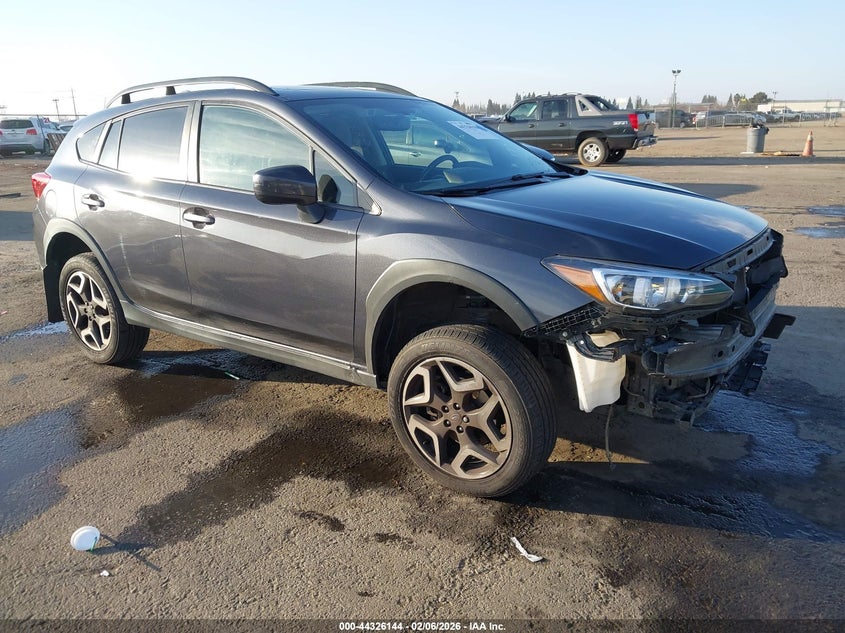 JF2GTADC6JH308133 SUBARU CROSSTREK Photo 1