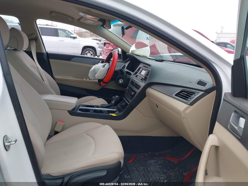 VIN 5NPE24AFXHH453714 2017 HYUNDAI SONATA