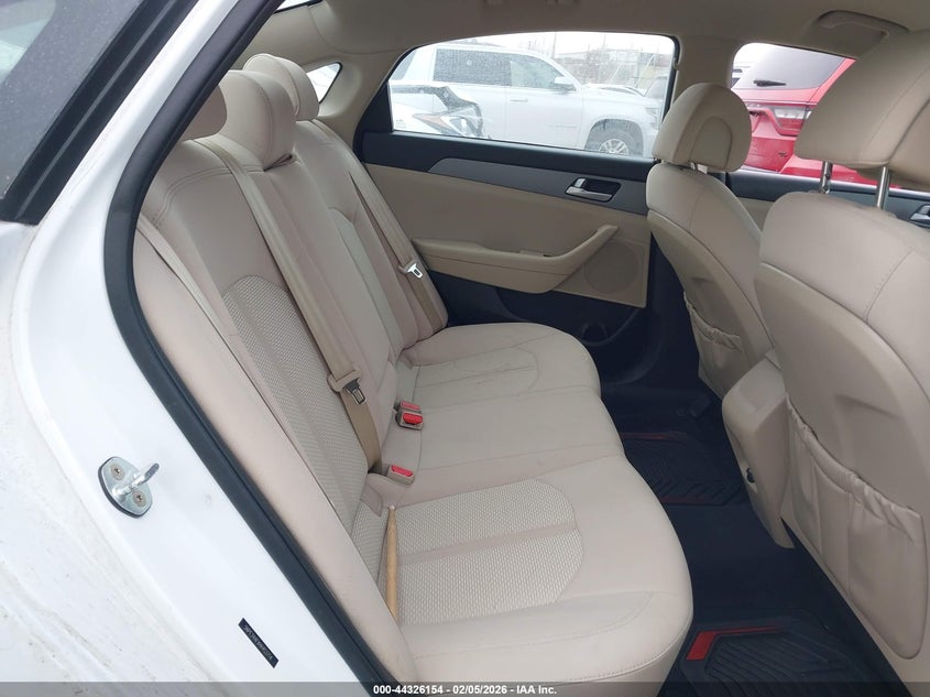 VIN 5NPE24AFXHH453714 2017 HYUNDAI SONATA
