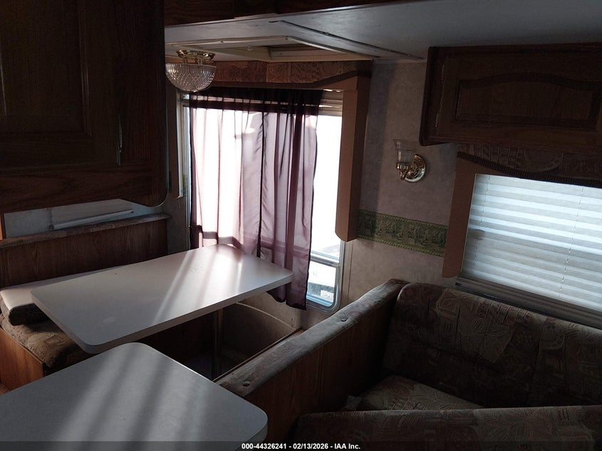 2004 JEEP FOREST RIVER CHEROKEE TRAILER N/A