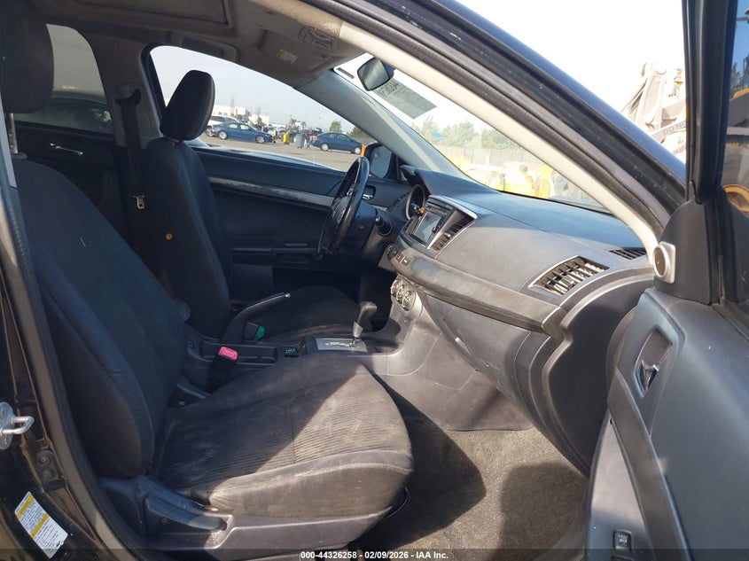 2015 Mitsubishi Lancer Se