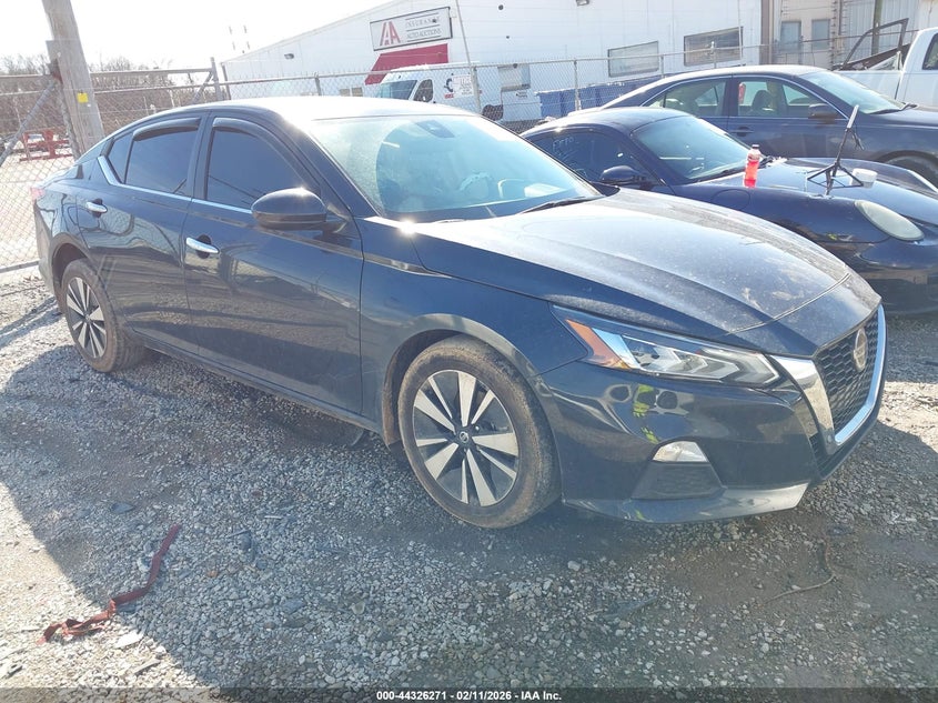 2022 Nissan Altima Sv Intelligent Awd