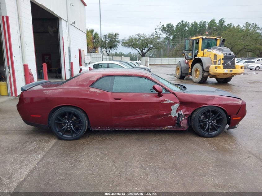 VIN 2C3CDZAG8JH229108 2018 DODGE CHALLENGER SXT