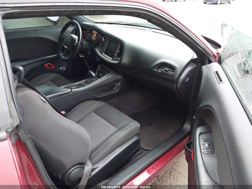 2018 Dodge Challenger 3.6 Sxt red Lot 111044326314 Vin 2C3CDZAG8JH229108