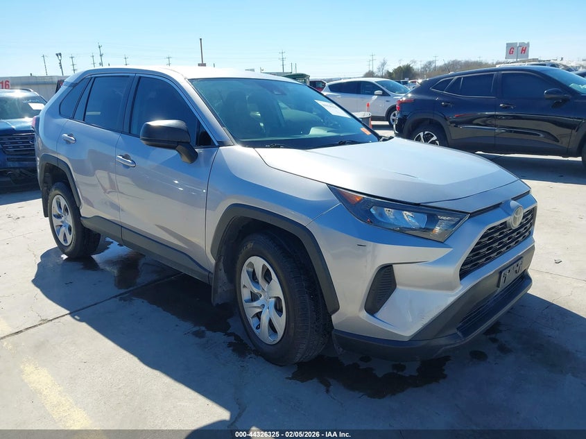 2022 Toyota Rav4 Le