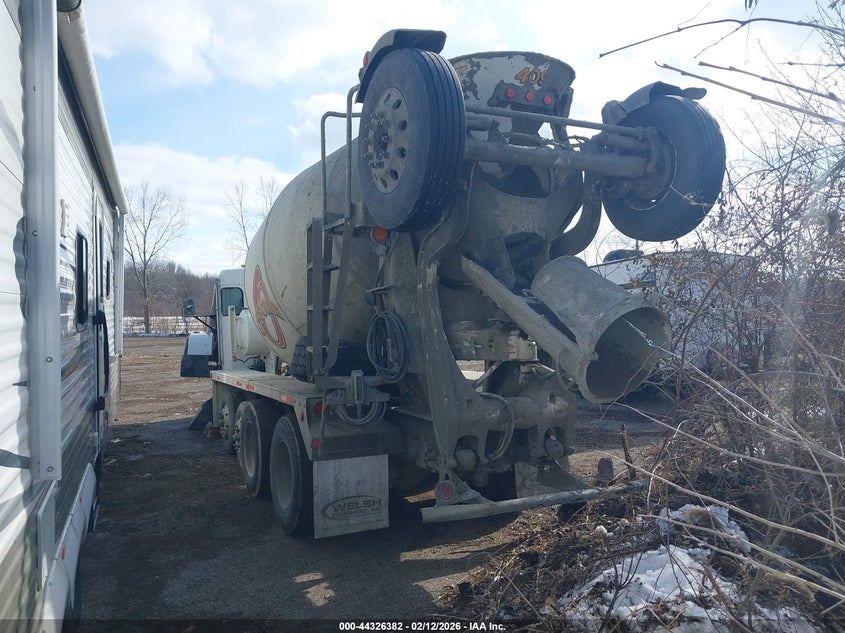 2007 Kenworth Construction W900