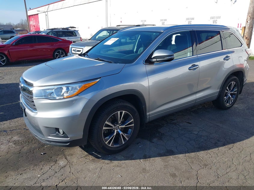 2016 Toyota Highlander Xle V6