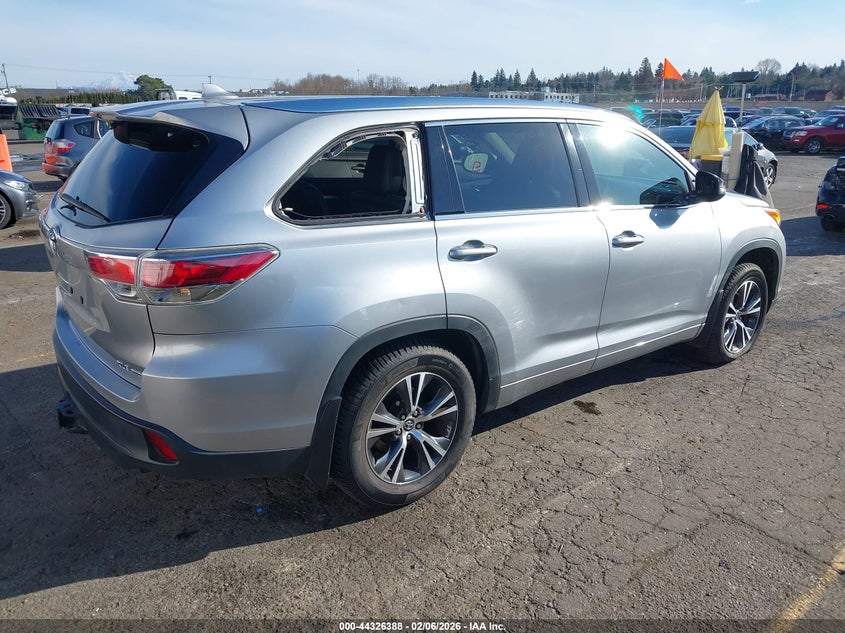 2016 Toyota Highlander Xle V6