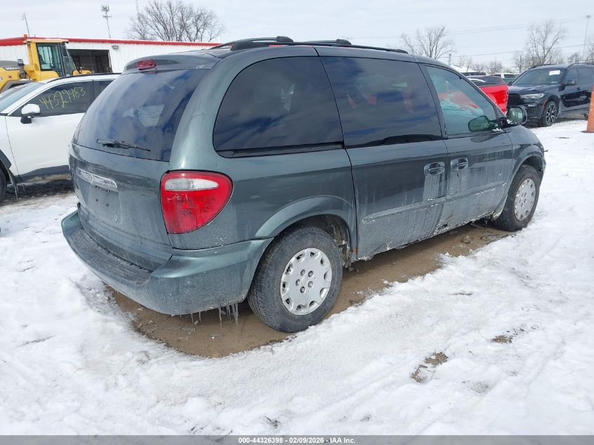 2004 Chrysler Town & Country