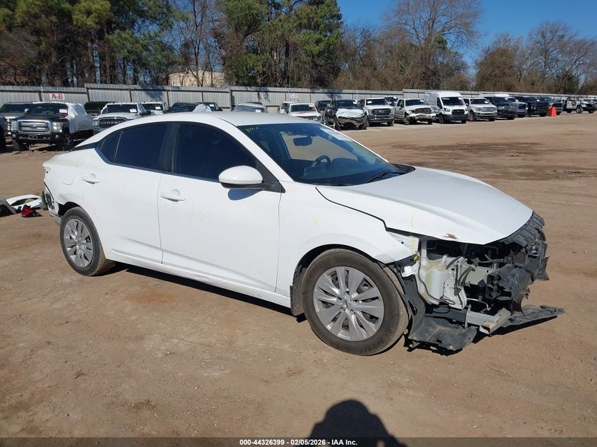 2022 Nissan Sentra S Xtronic Cvt