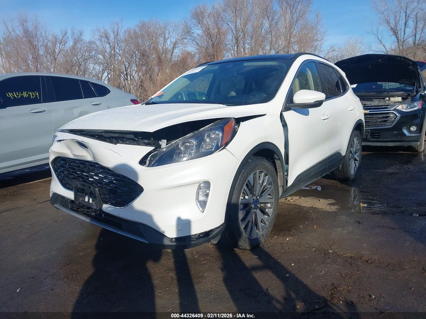 2020 Ford Escape Titanium