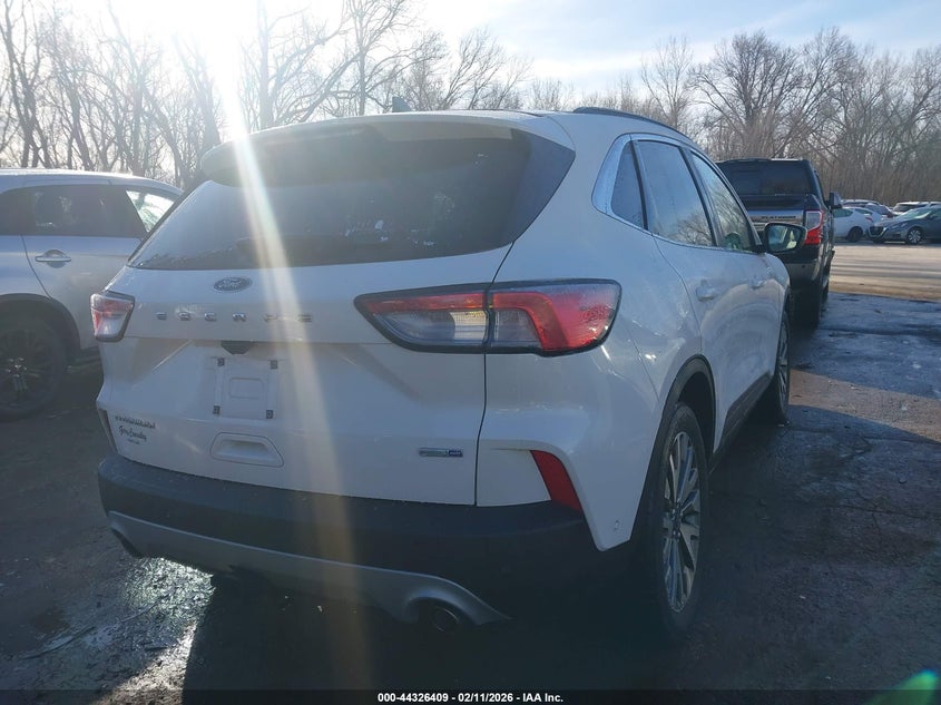 2020 Ford Escape Titanium