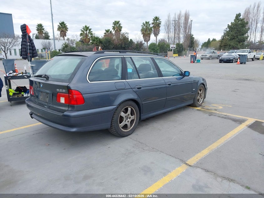 2001 BMW 525I
