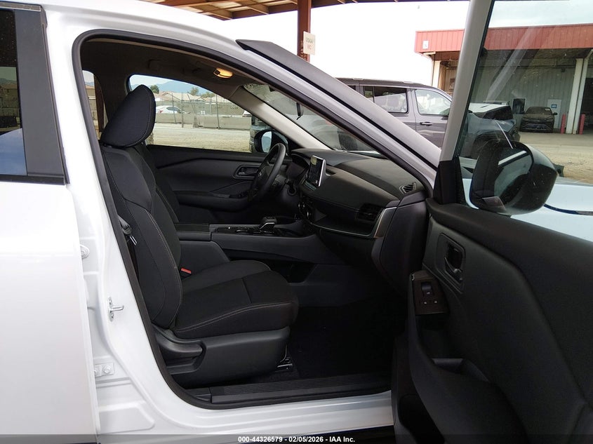 2025 Nissan Rogue S Fwd